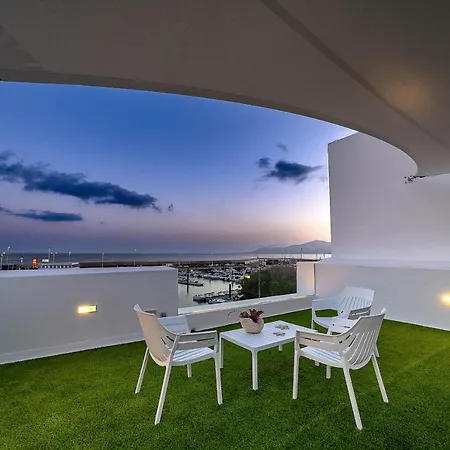 Vista Al Muelle By Hh * بويرتو ذيل كارمين